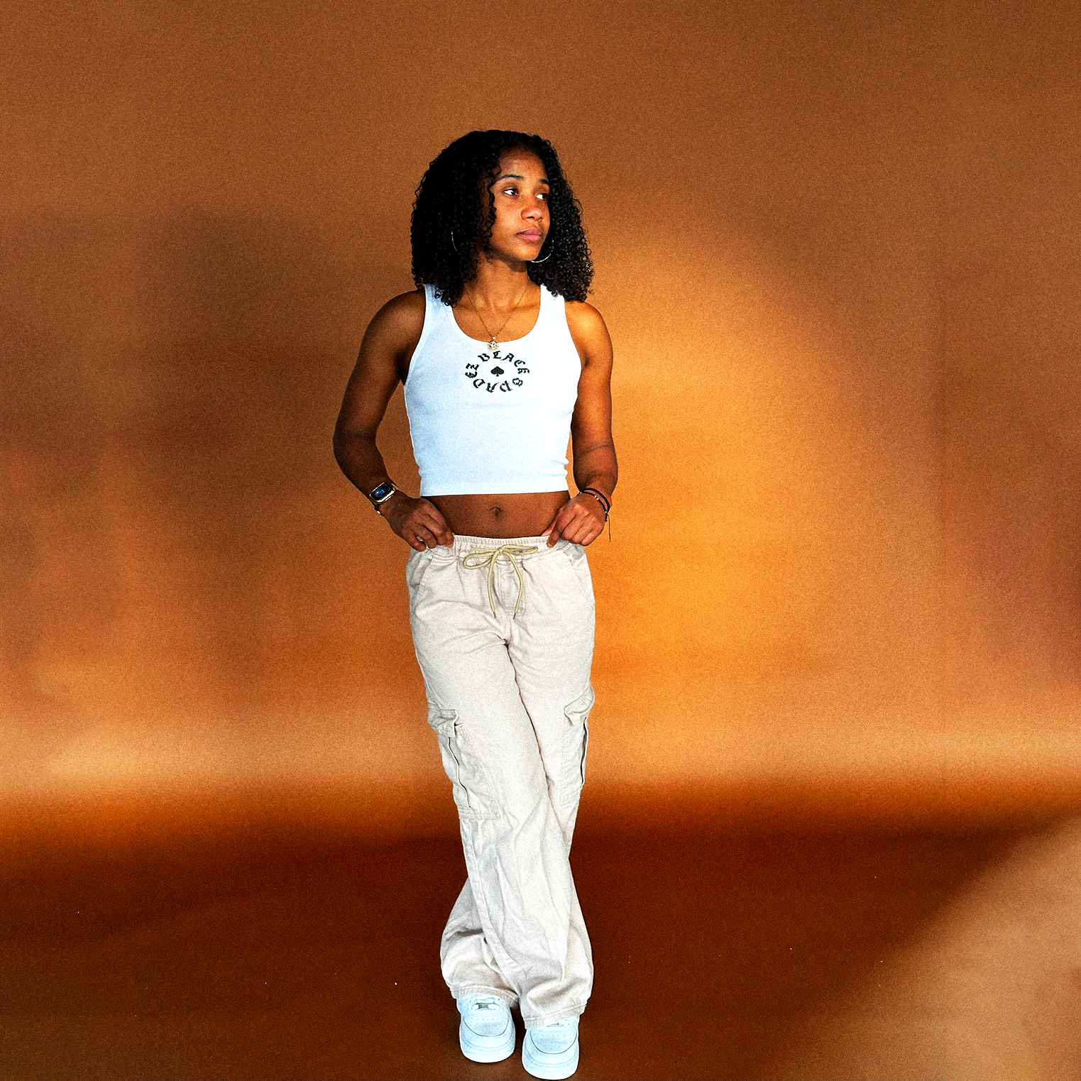 BASICS CROP TANK TOP